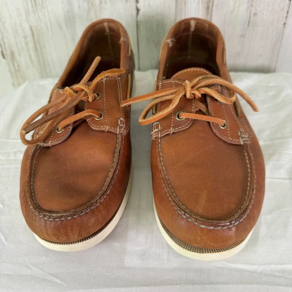 G.H. Bass & Co Boat Shoes Men 11.5 Brown Leather Moccasin Loafers Classic Preppy